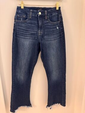 Women's Dark Blue Ragged Hem Vintage Style Ankle/Crop Jeans